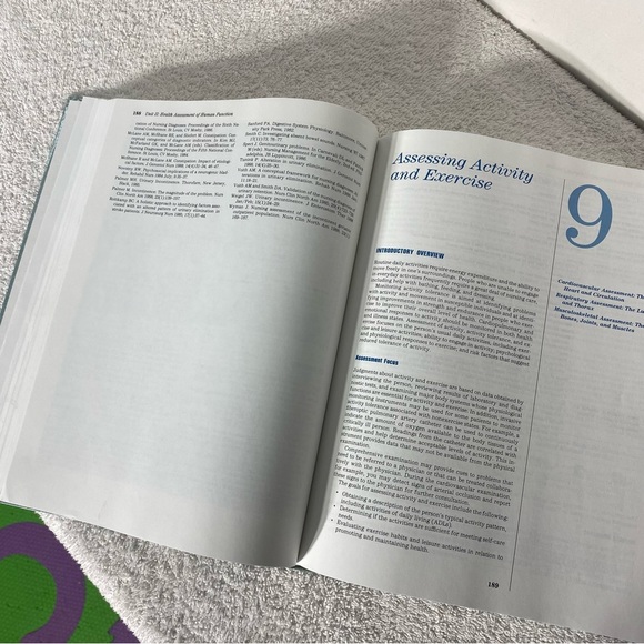 Vintage Health Assessment: A Nursing Approach Text Book - Picture 12 of 16